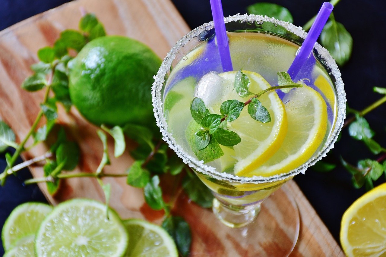 Spring Cocktails to Sip and Serve Right Now